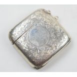 Curved silver vesta case, engraved decoration, Birmingham 1911, 34.1 grams.