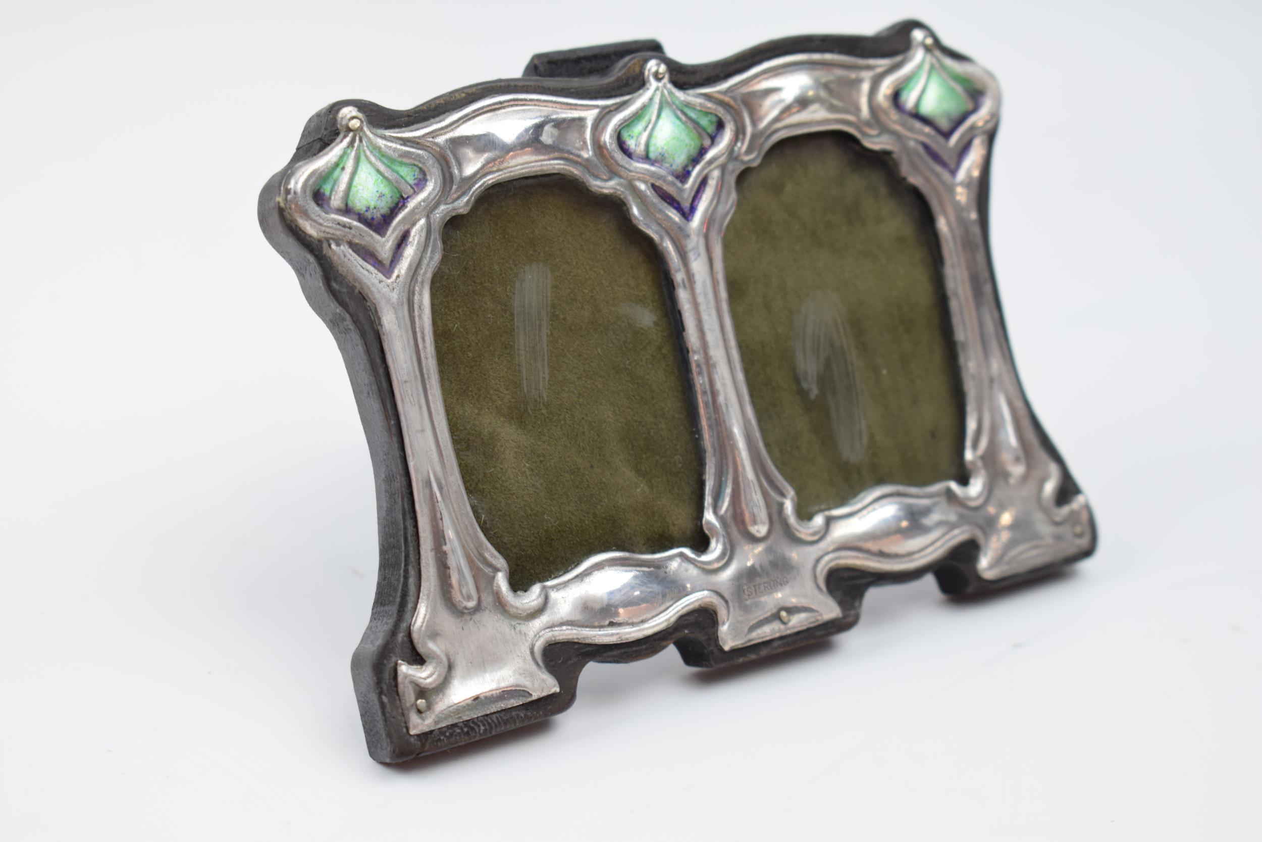 Sterling silver double photo frame with enamelled decoration in an Art Nouveau / Liberty style, 11cm - Image 2 of 5
