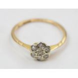 18ct gold diamond daisy ring, 1.5 grams, Chester 1910, size O.