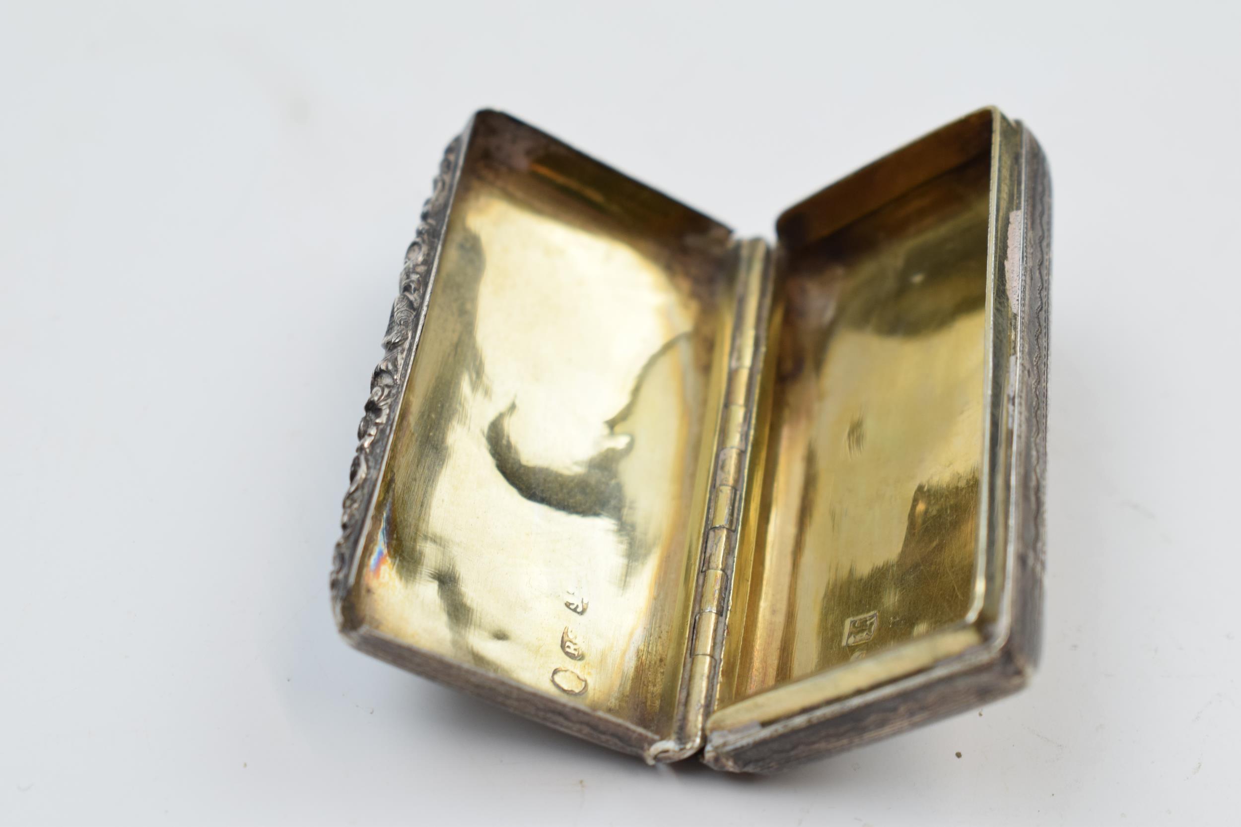 Georgian silver snuff box with raised thumb piece, Birmingham 1833, 21.3 grams. - Image 3 of 3