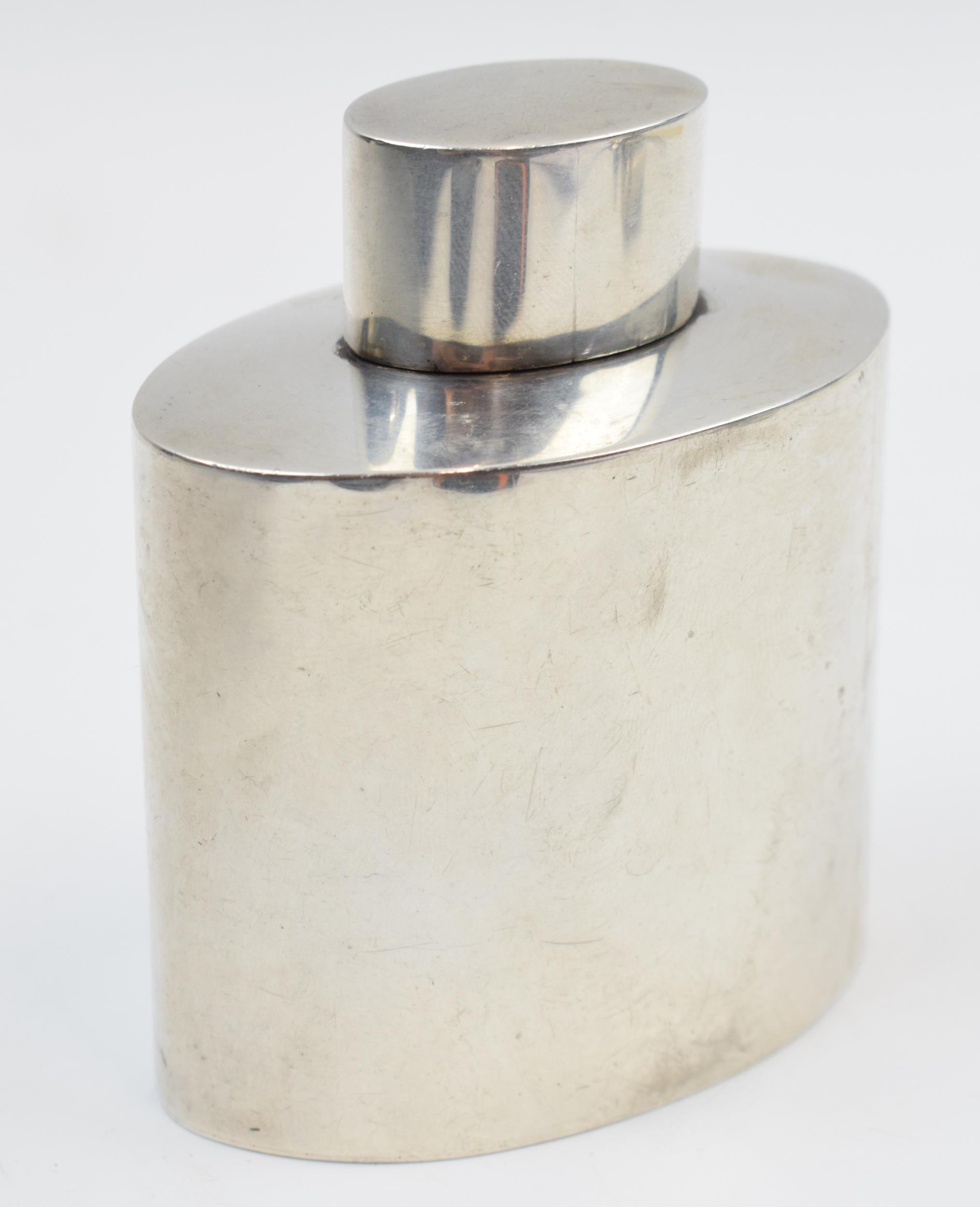 Victorian silver tea caddy of plain form, Birmingham 1896, 79.8 grams, 8cm tall.