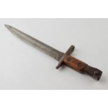 World War One bayonet by Ross Rifle Co, Quebec Canada, 1907 patent, 37cm long.