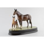 Beswick brown foal and mare on ceramic base. In good condition with no obvious damage or