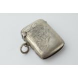 Hallmarked silver vesta case with engraved decoration, 15.3 grams, Birmingham.