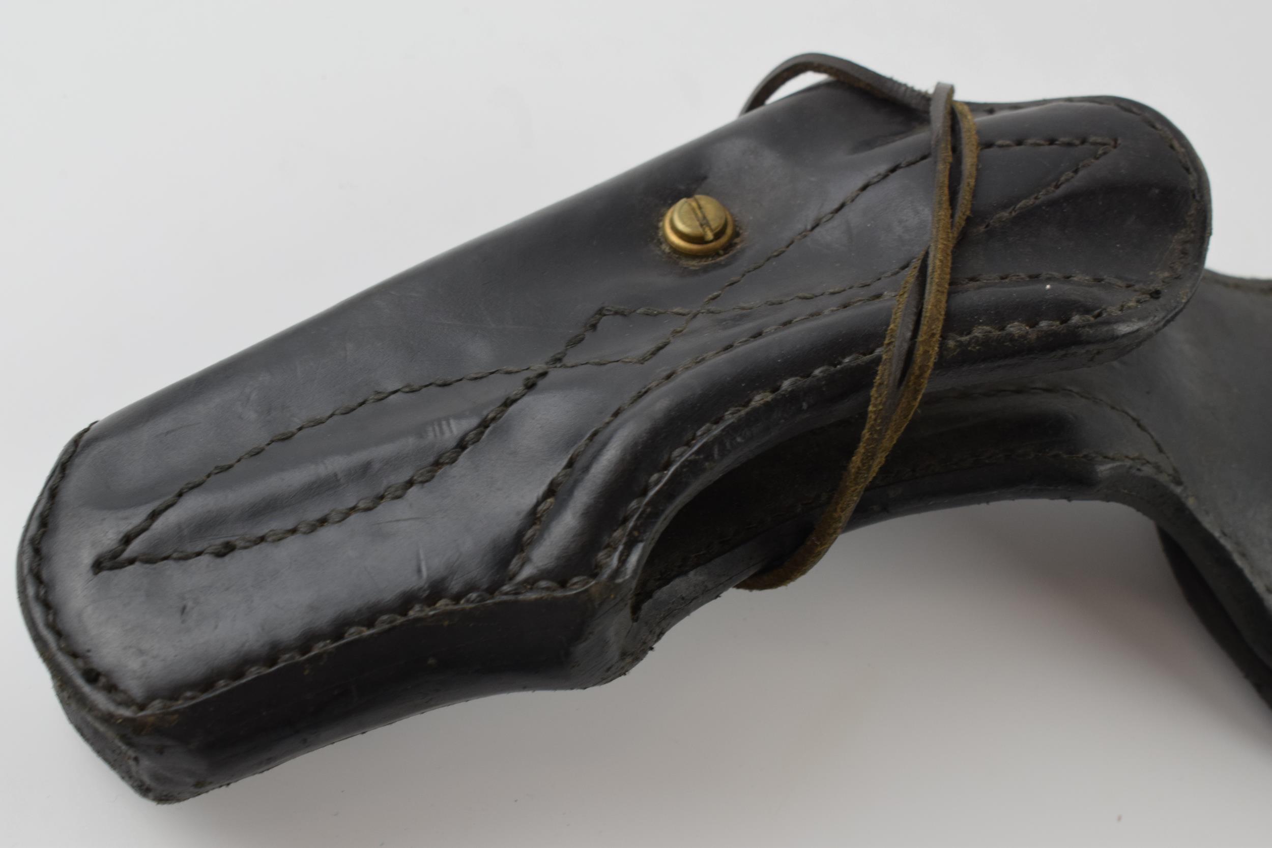 "King Leather" pistol holster. 32cm. In good overall condition. - Image 2 of 4