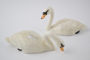 Beswick Swans 1684 and 1685 (2). In good condition with no obvious damage or restoration.