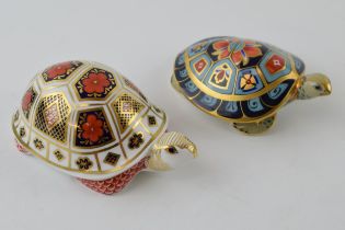 Two Royal Crown Derby paperweights, Turtle in the Old Imari 1128 pattern, date mark for 1990 (LIII),