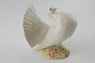 Beswick Fantail Pigeon 1614 (slight af). Chipped to tailfeathers, otherwise good.