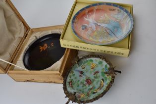 Oriental objects to include a boxed set of 3 lacquer plates, a Chinese pedestal bowl (restored)