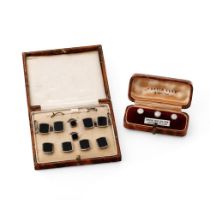 A cased Art Deco / 1930s silver and onyx gentleman's cufflinks and stud set, with a simialr cased