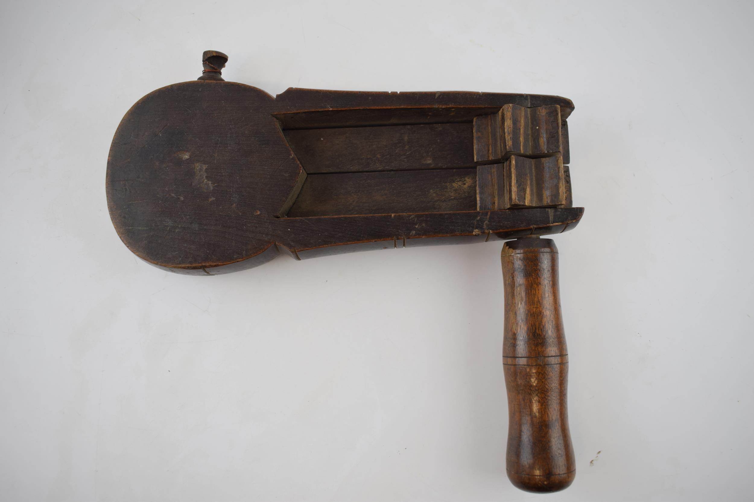 Treen Victorian birch police rattle with beech handle. Used by the metropolitan police prior to - Image 7 of 8