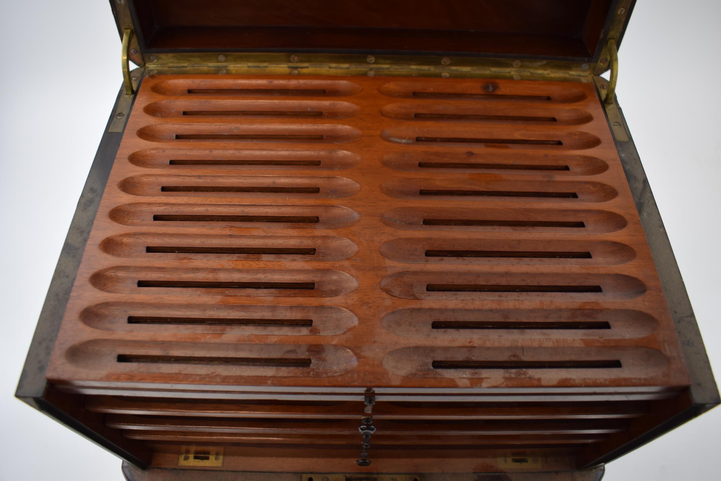 Late 19th century burr walnut cigar cabinet with Mother of Pearl inlaid decoration, with 5 shelves - Image 9 of 10