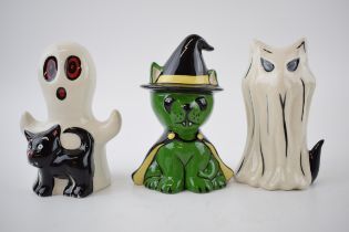 A trio of Lorna Bailey cats, all of a Halloween theme (3). In good condition with no obvious