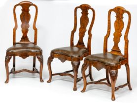 Drei Stühle im Barockstil