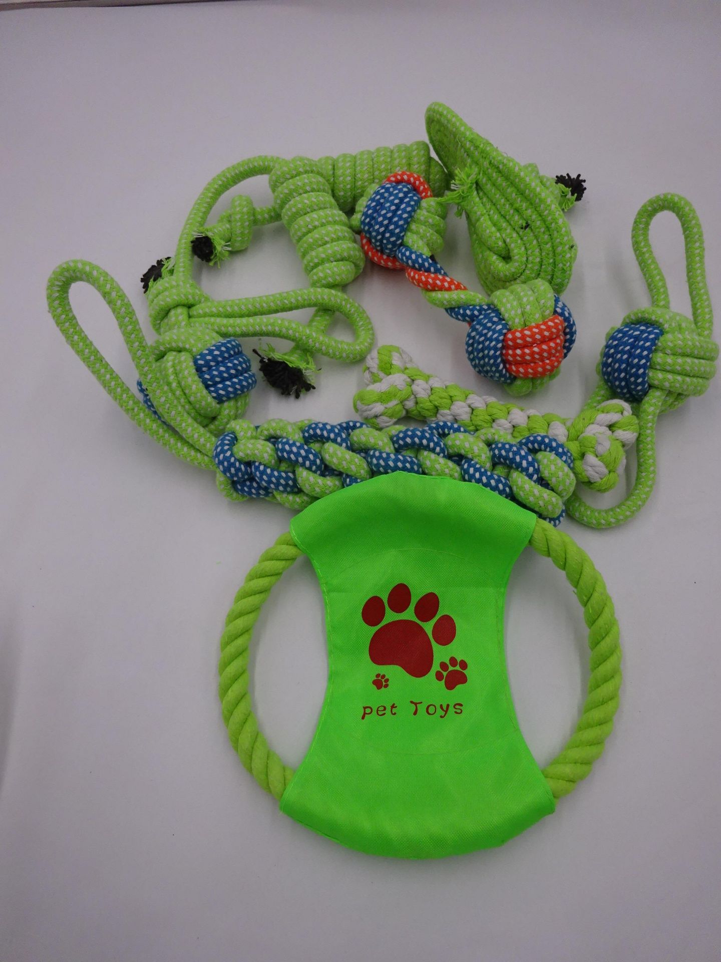 NEW QUANTITY OF DOG TOYS