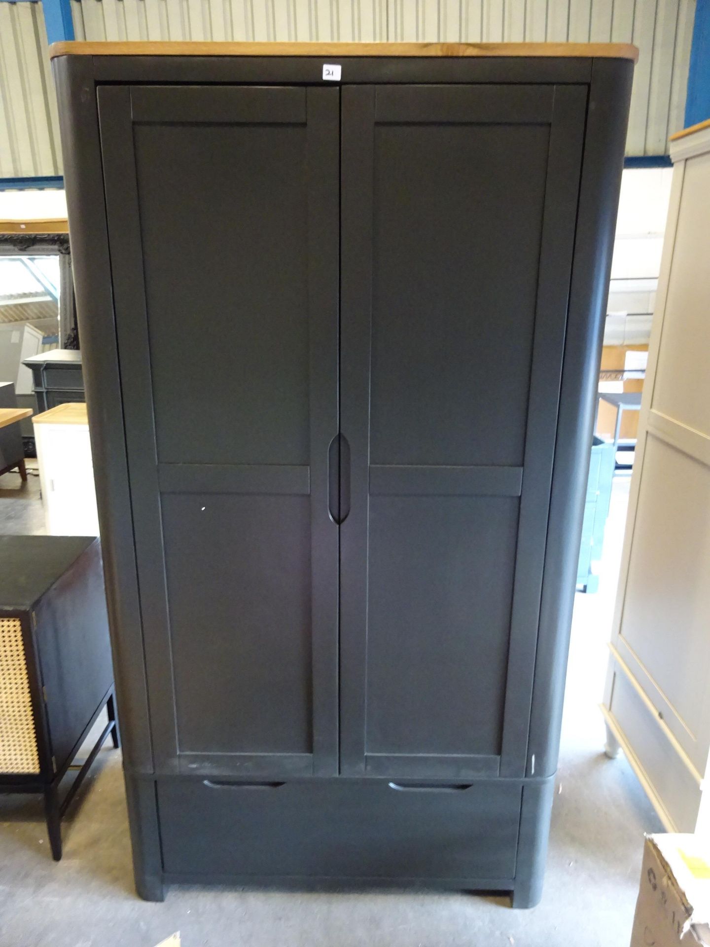 RRP £799.99 - OAK FURNITURELAND GROVE Natural Oak & Dark Grey Paint Double Wardrobe - FEW MARKS - - Image 4 of 6