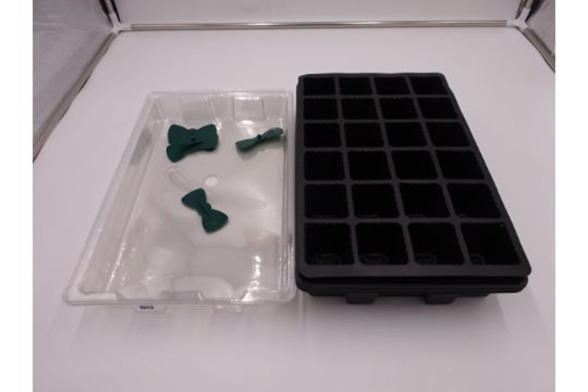 NEW - LARGE SET OF SEED TRAYS