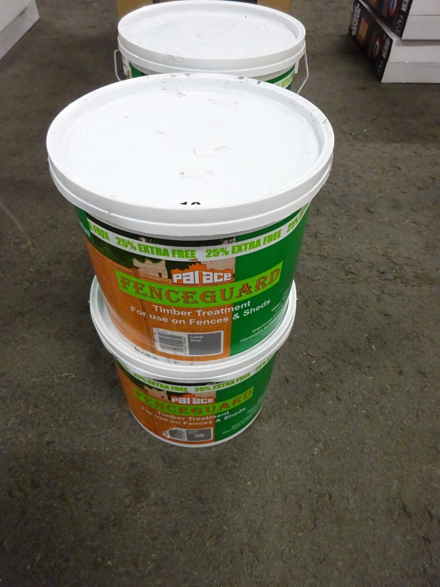 4 TUBS OF TIMBER TREATMENT FOR USE OF FENCES & SHEDS