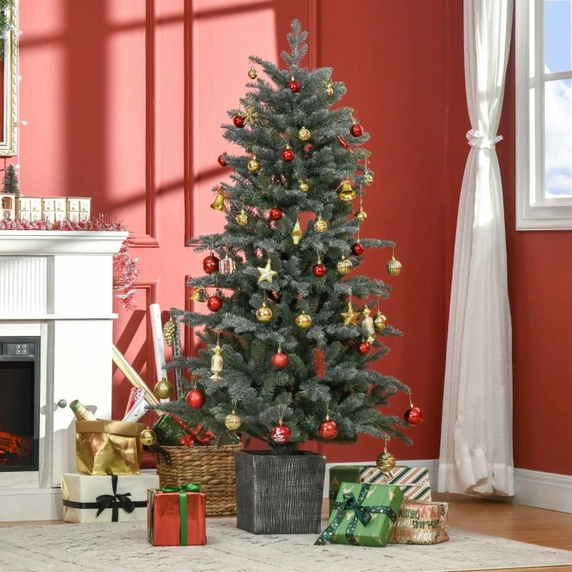 RRP £99.99 - HOMCOM 5ft Tall Artificial Christmas Tree with Realistic Branches, Pot Stand and 1140