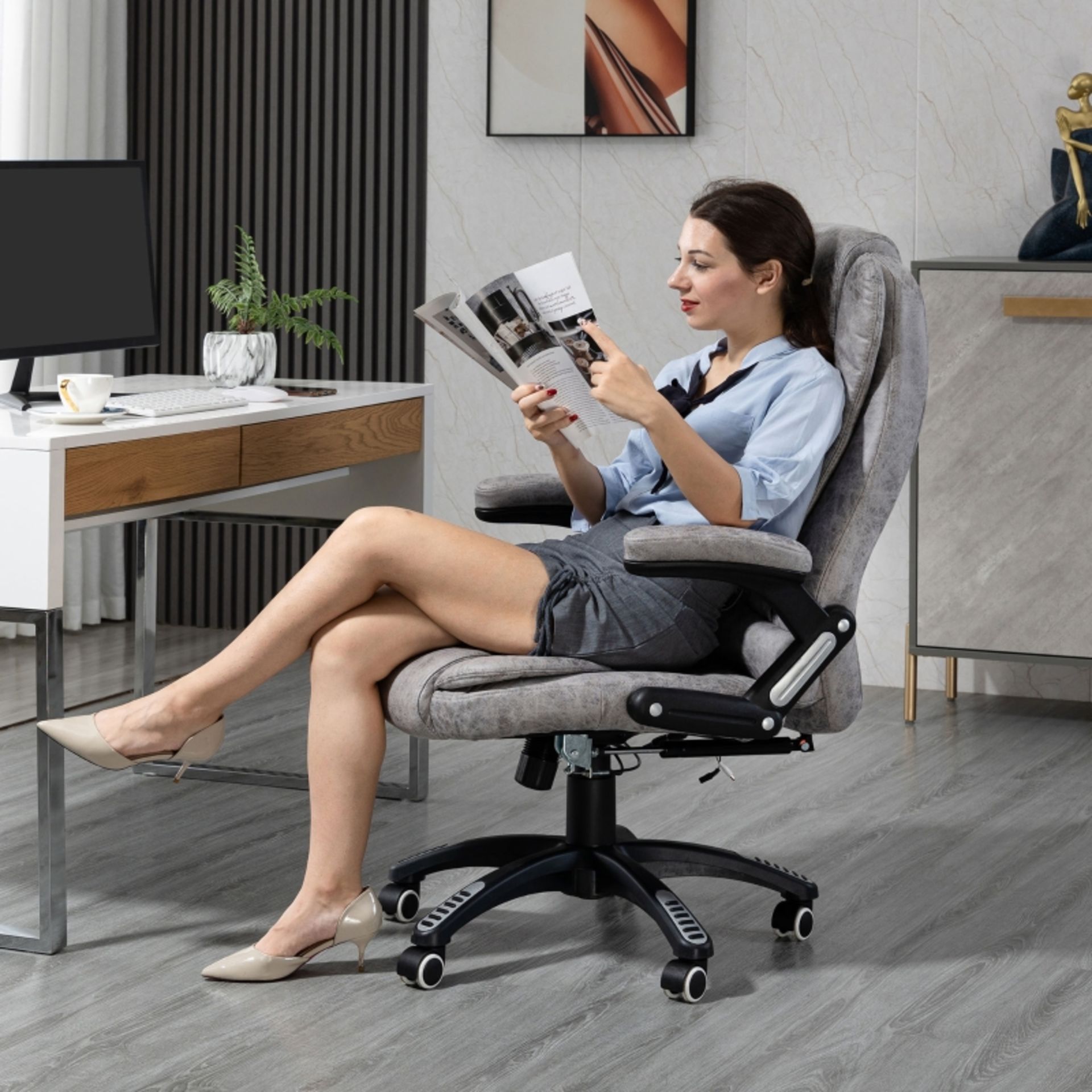 RRP £212.99 - Vinsetto Massage Office Chair Recliner Ergonomic Gaming Heated Home Office Padded