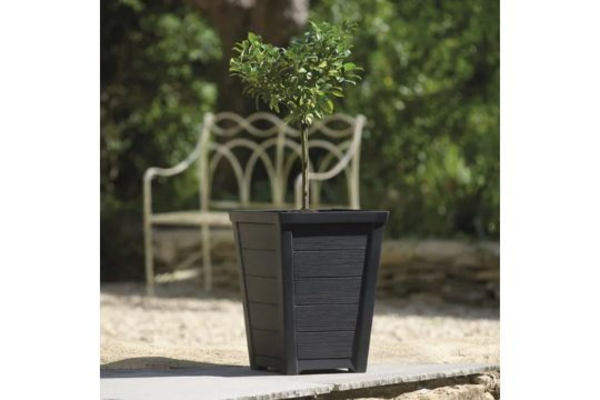 RRP £40 - X2 New Stylish & Durable Medium Keter Taper Planters - 36 x 36 x 60cm - Image 2 of 2