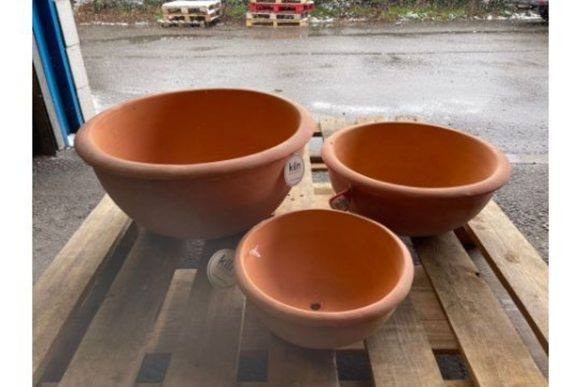 RRP £120 PLUS - X3 New Terracota Pots, 1 Large, 1 Medium & 1 Small. Frost Proof Guaranteed.