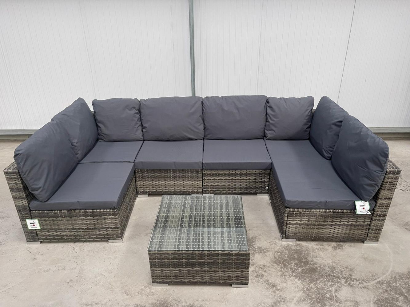 HUGE SAVINGS!!!! - RANGE OF BRAND NEW LUXURY RATTAN GARDEN FURNITURE, GAS HEATERS AND FIRE PITS. WAREHOUSE CLEARANCE! COME VIEW OUR SHOWROOM!