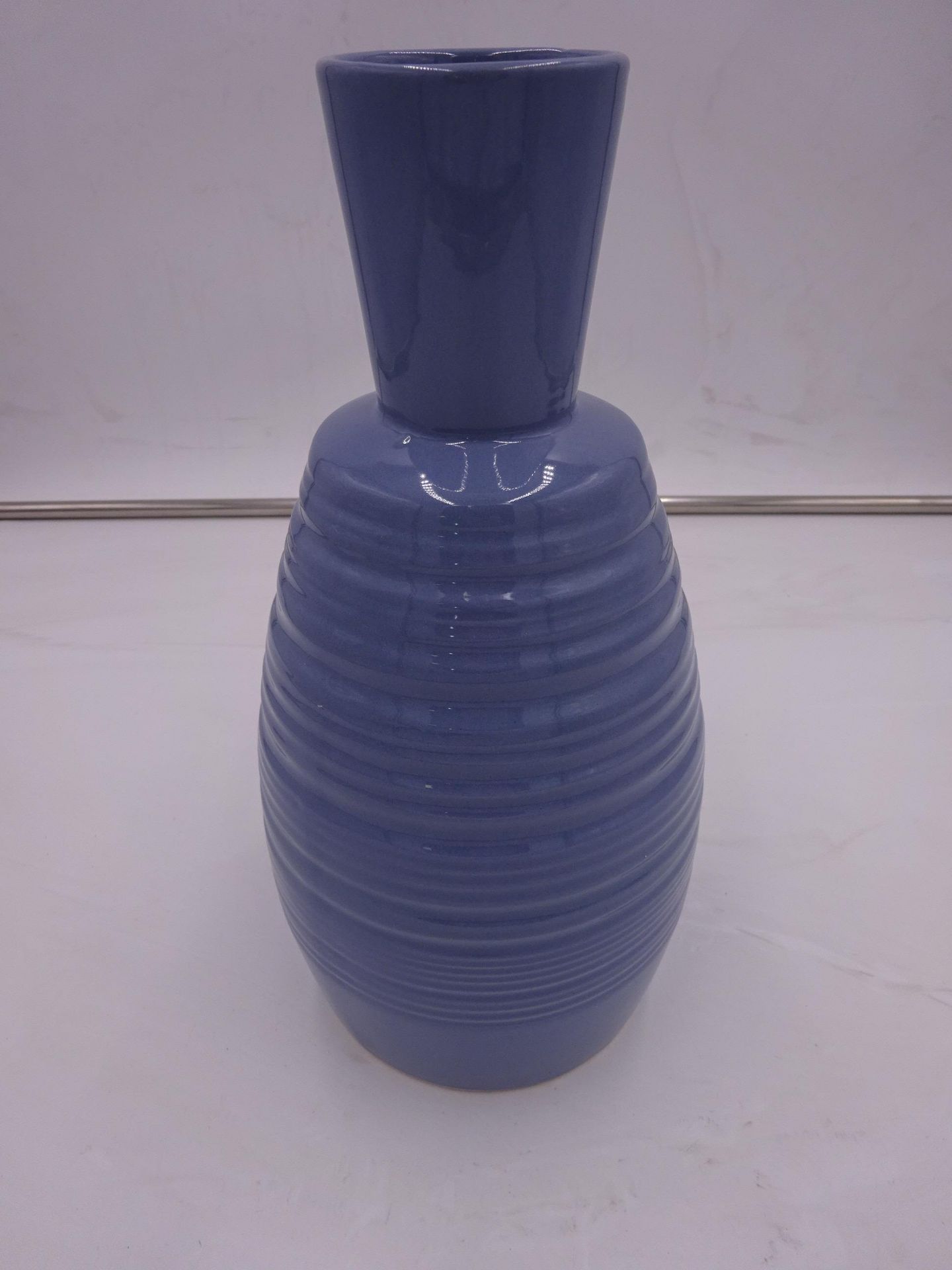 BOX OF 9 BLUE VASES