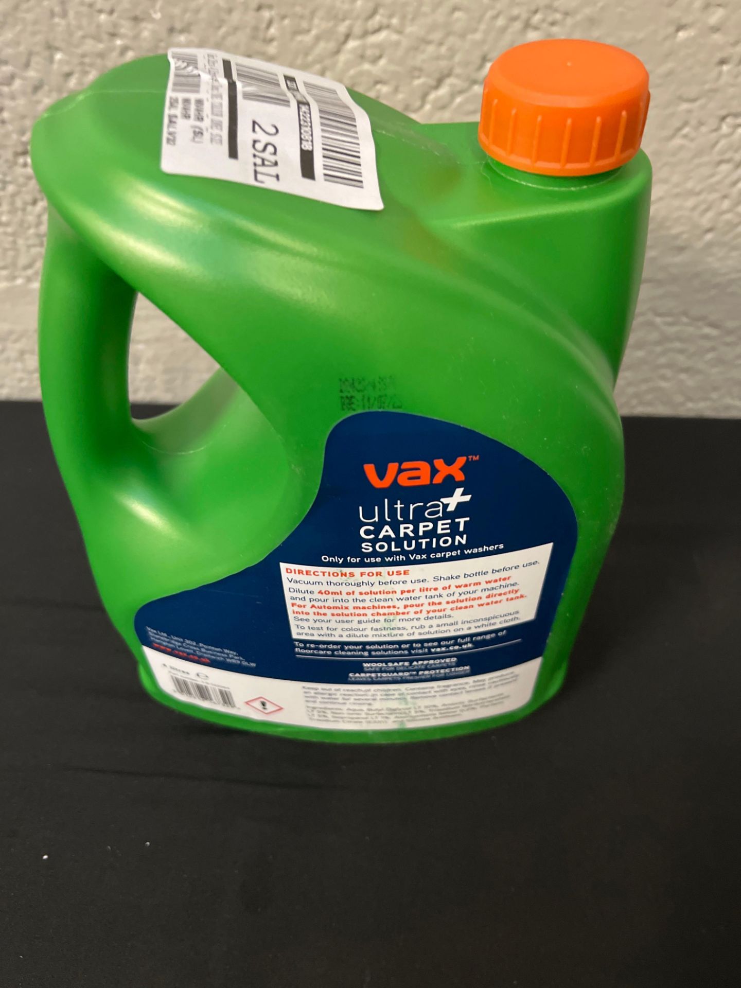 RRP £29 - Vax Ultra+ 4 Litre Carpet Cleaning Solut - Image 2 of 2