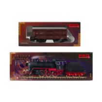 Piko Model Train G Scale Locomotive and Car