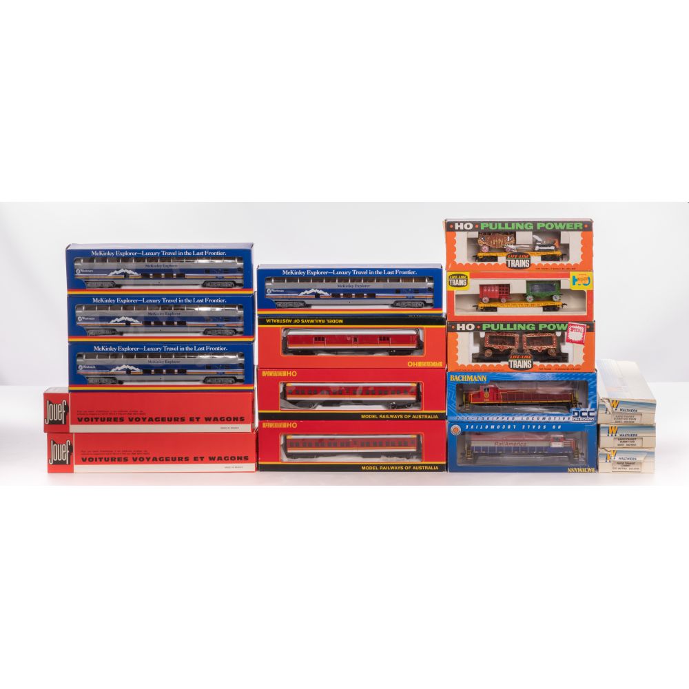 Model Train HO Scale Boxed Assortment - Image 4 of 4