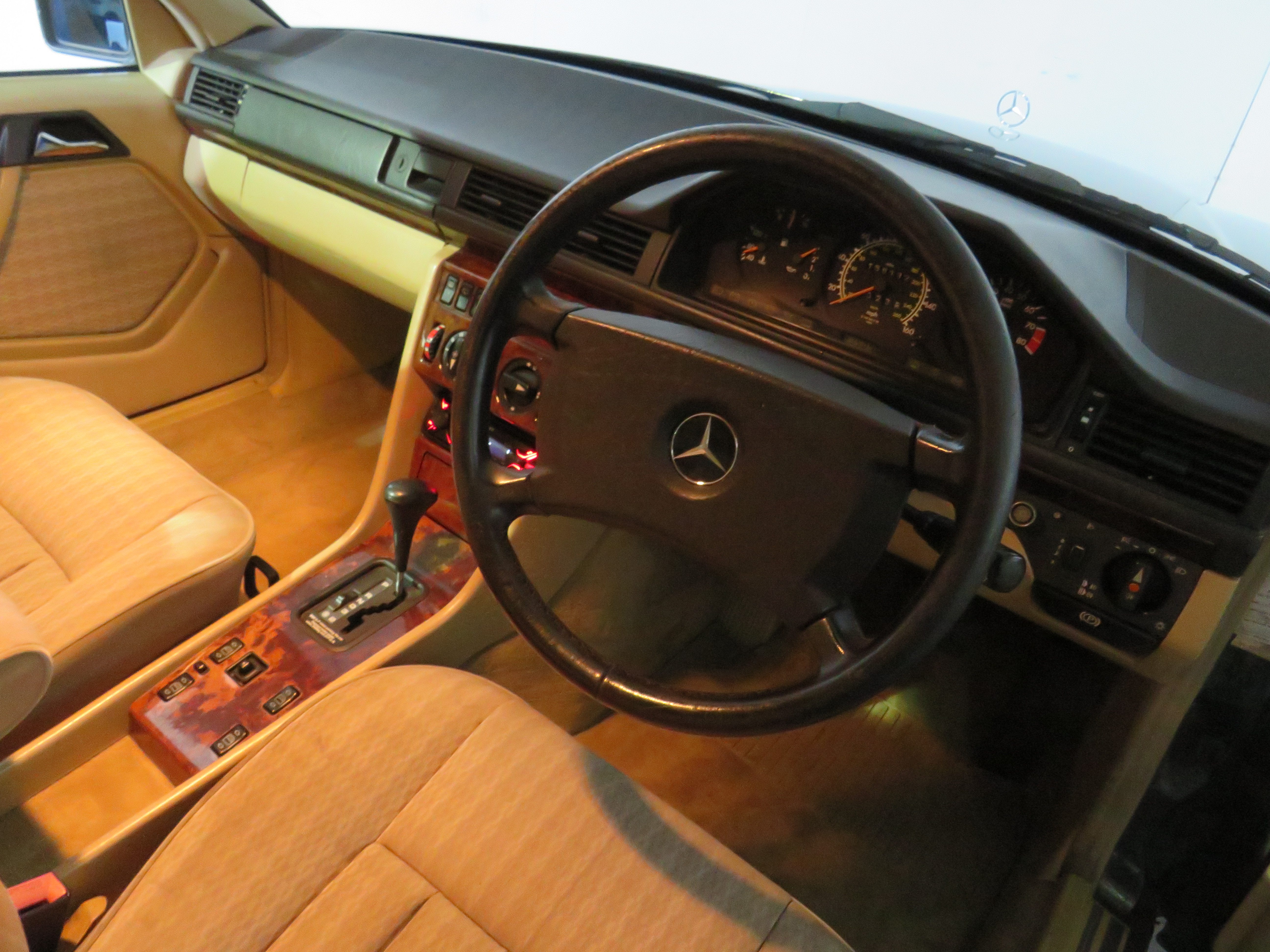 1992 Mercedes 300TE -24 Auto 7 Seater - 2962cc - Image 9 of 21