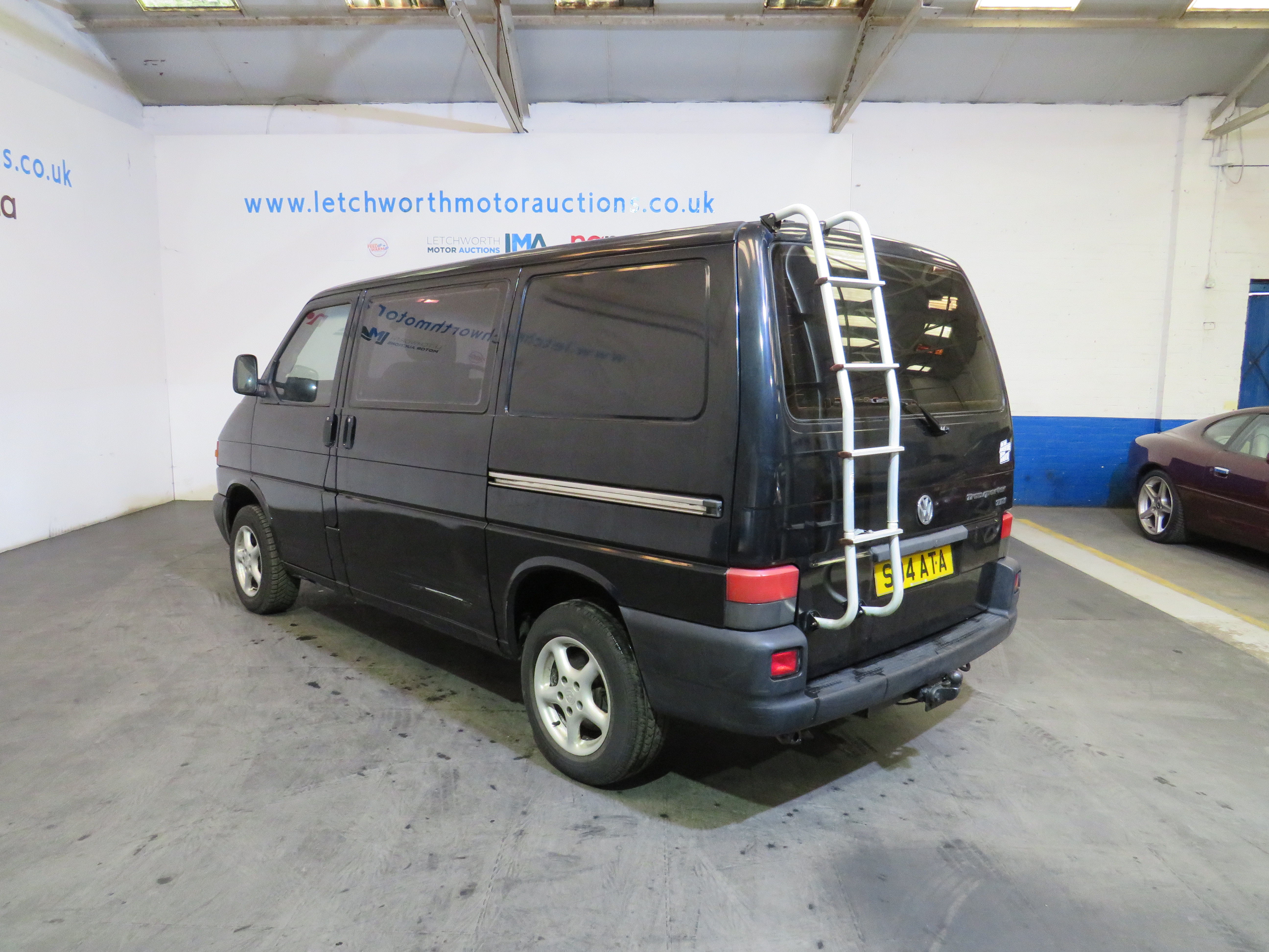 1998 Volkswagen Transporter 1200 TDI SWB - 2459cc - Image 4 of 20