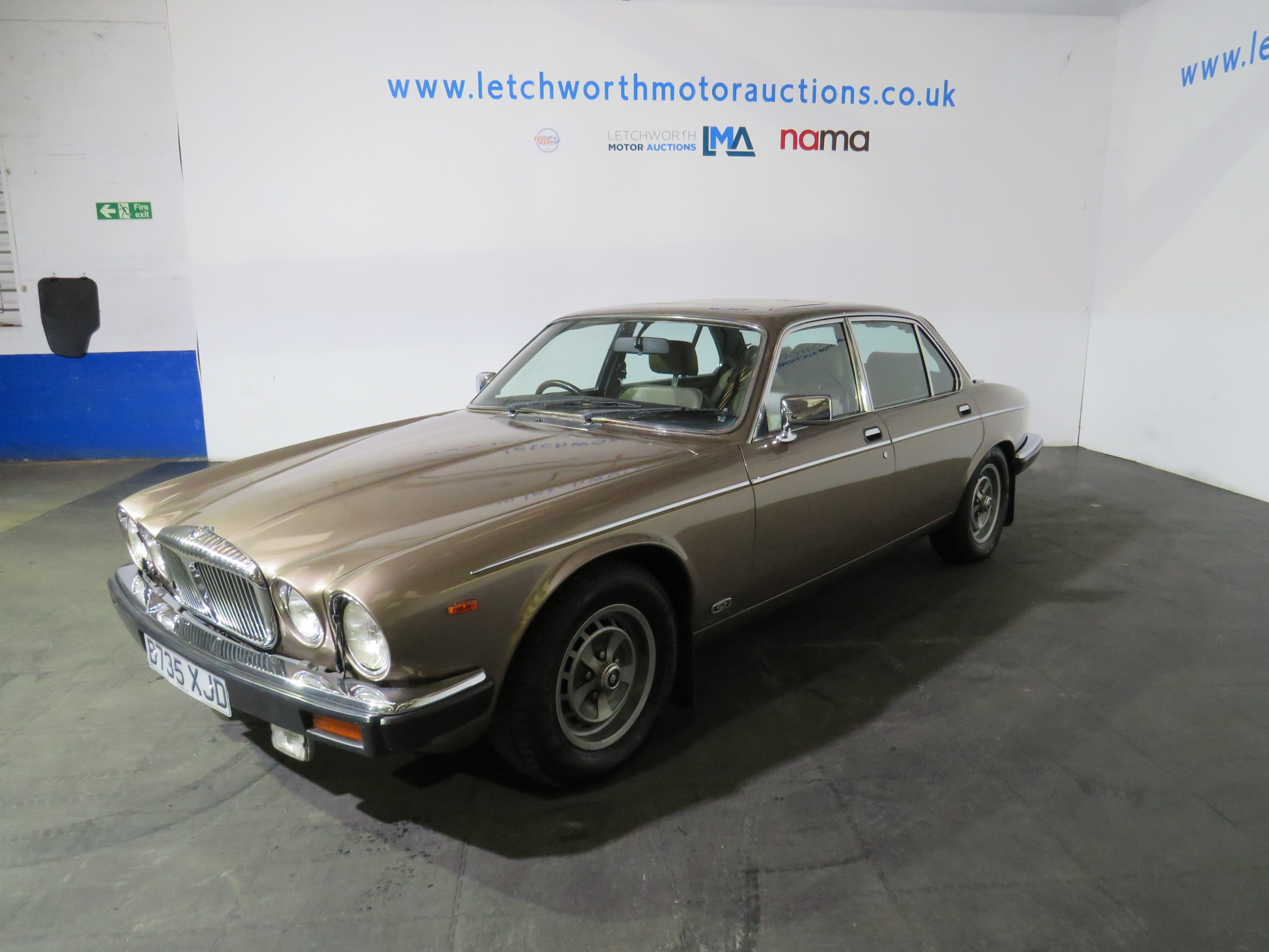 1984 Daimler Vanden Plas Auto - 4235cc - Image 3 of 23