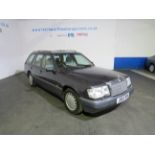 1992 Mercedes 300TE -24 Auto 7 Seater - 2962cc