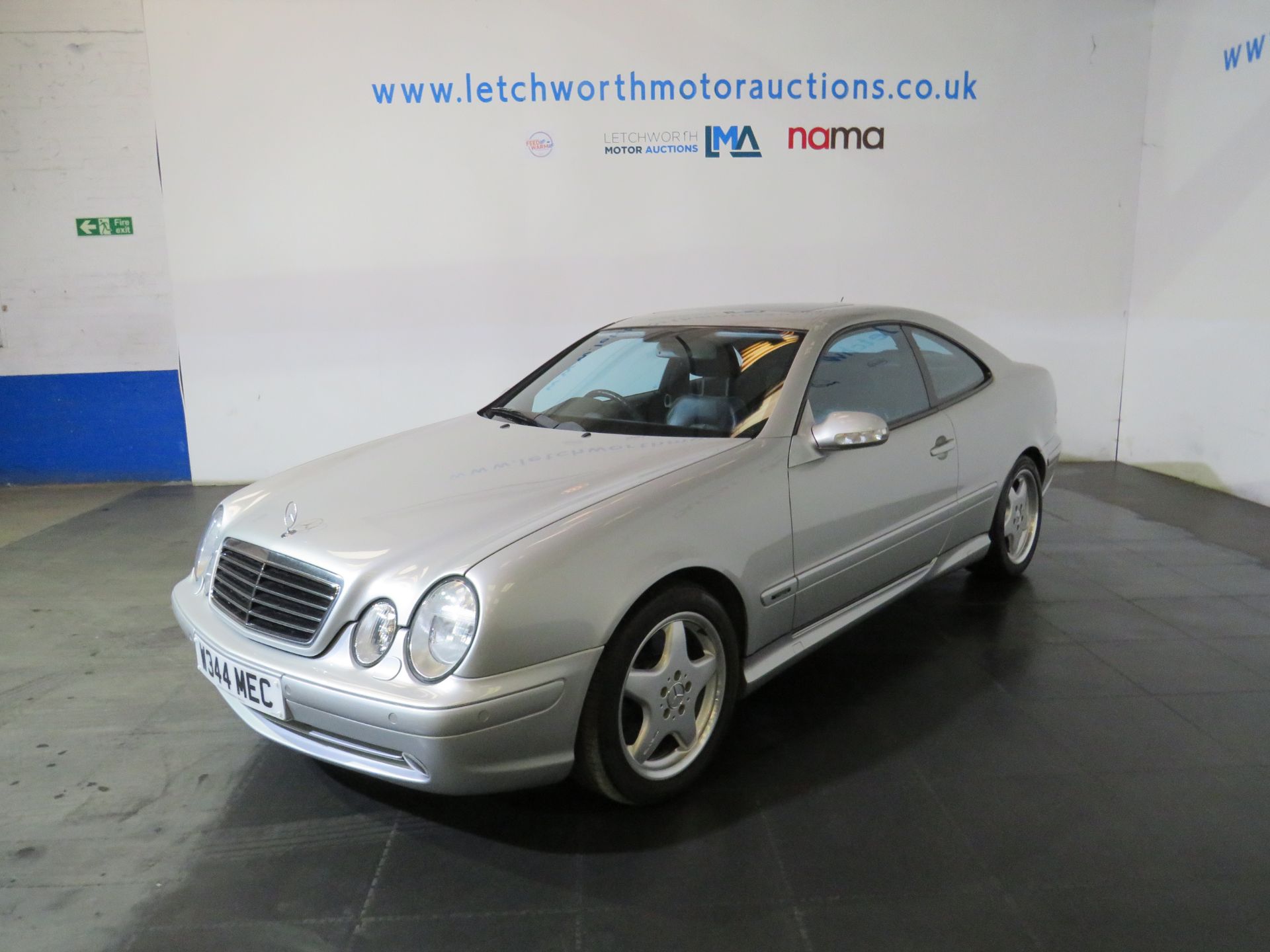 2000 Mercedes CLK55 AMG Auto Coupe - 5439cc - Image 3 of 21