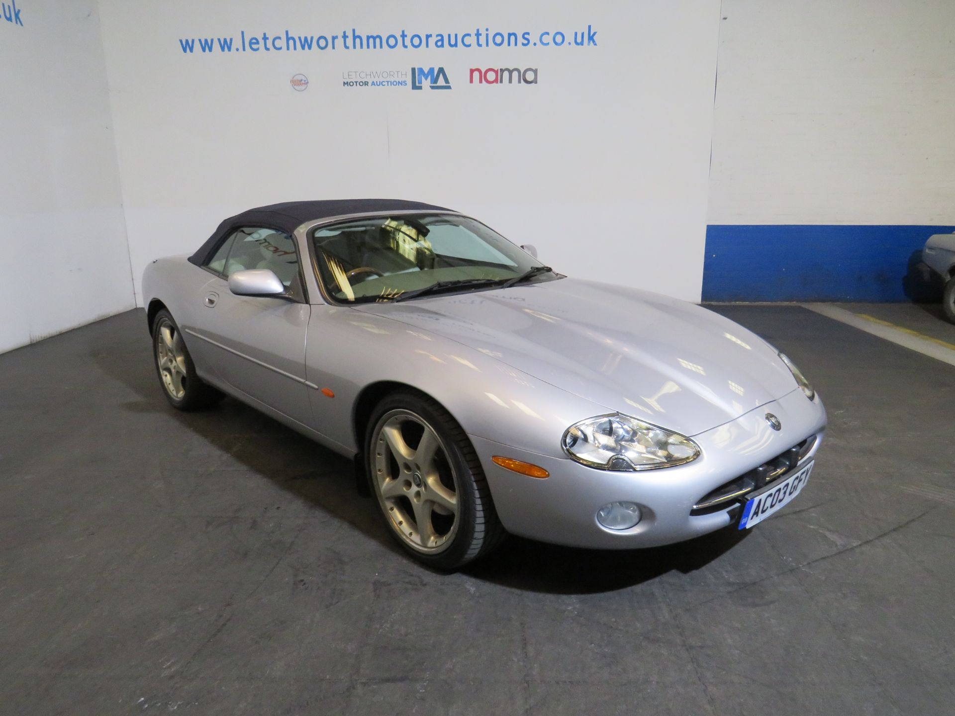 2003 Jaguar XK8 Convertible Auto - 4196cc - Image 2 of 23