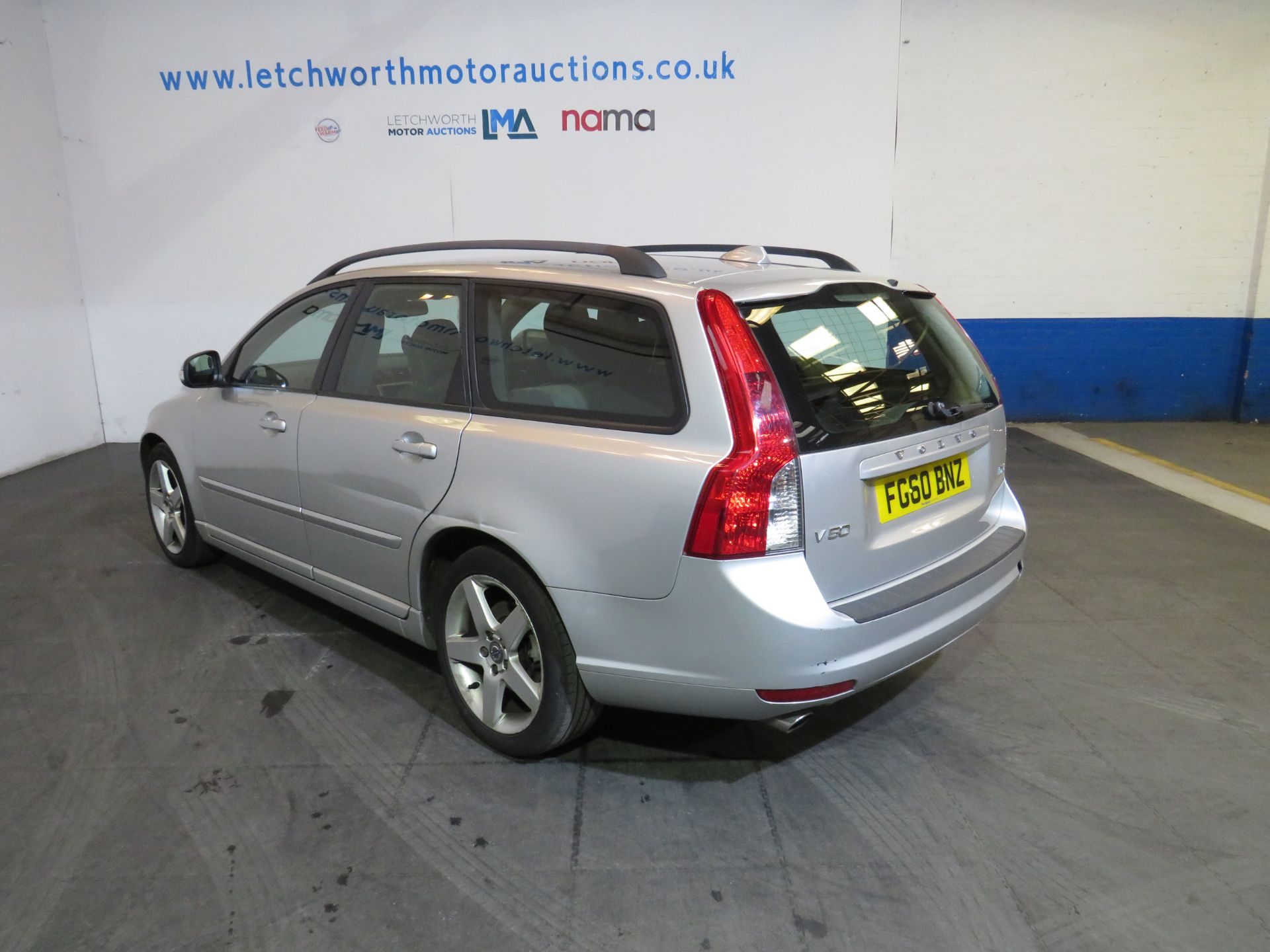 2010 Volvo V50 SE D4 - 1984cc - Image 4 of 16