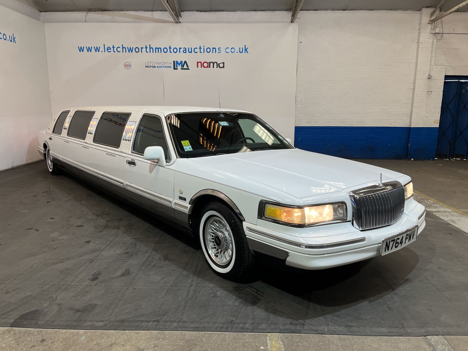 1996 Ford Lincoln Limousine LHD - 4600cc - Image 2 of 22