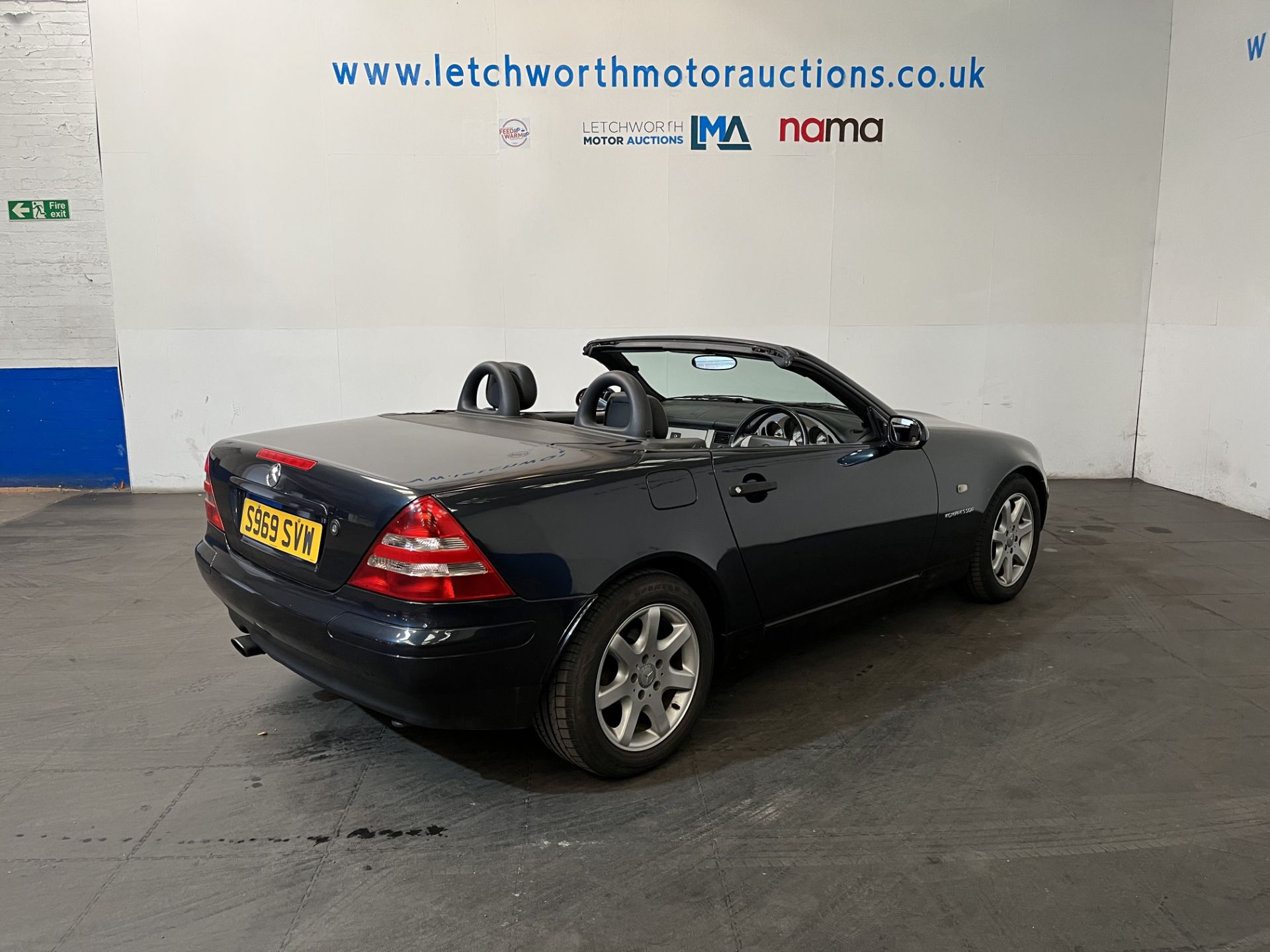 1997 Mercedes SLK 230 Kompressor Auto - 2298cc - Image 10 of 22