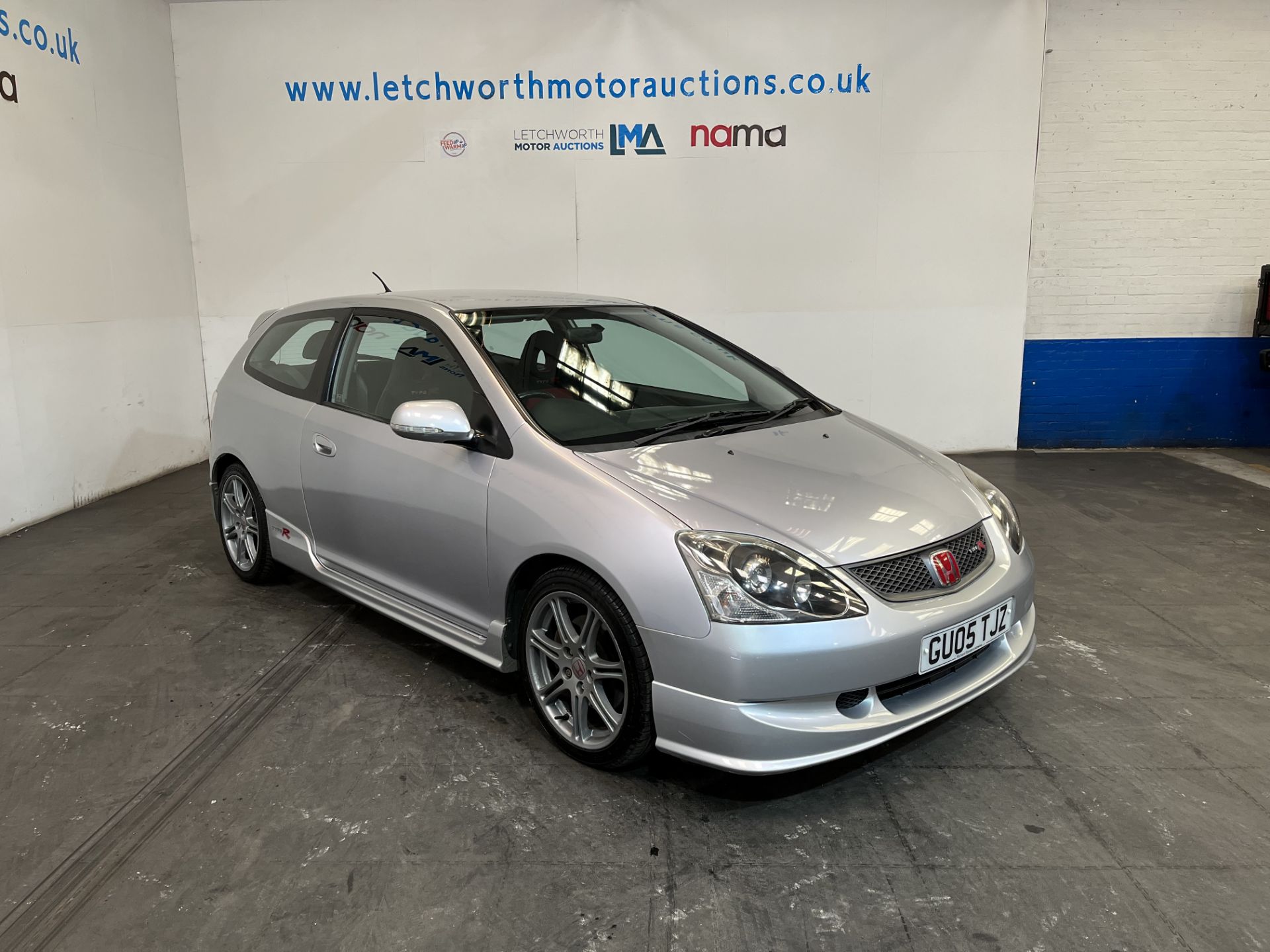 2005 Honda Civic Type R - 1998cc