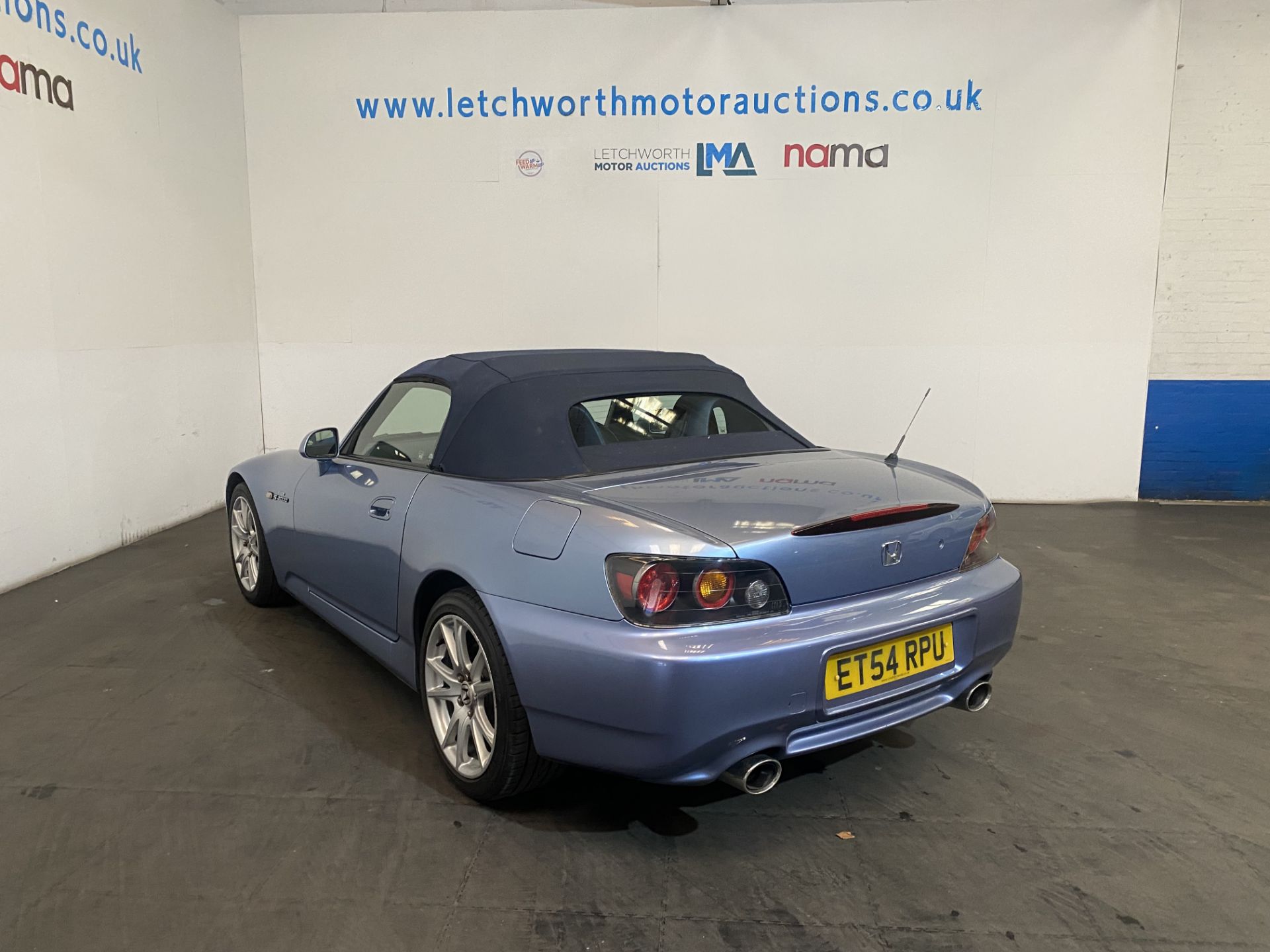 2005 Honda S2000 - 1997cc - Image 8 of 22