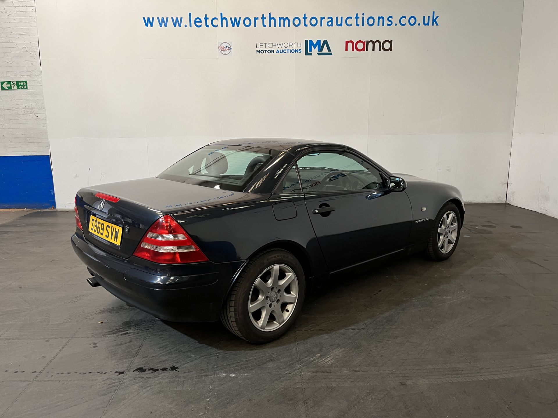 1997 Mercedes SLK 230 Kompressor Auto - 2298cc - Image 11 of 22