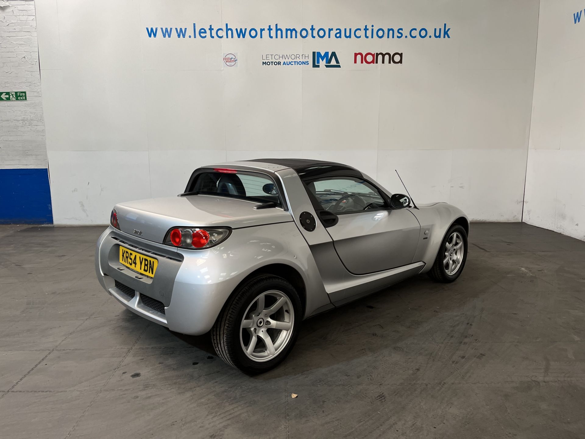 2004 Smart Roadster Speedsilver Auto - 698cc - Image 11 of 22