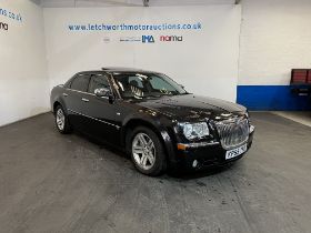 2005 Chrysler 300 HEMI C Auto - 5654cc