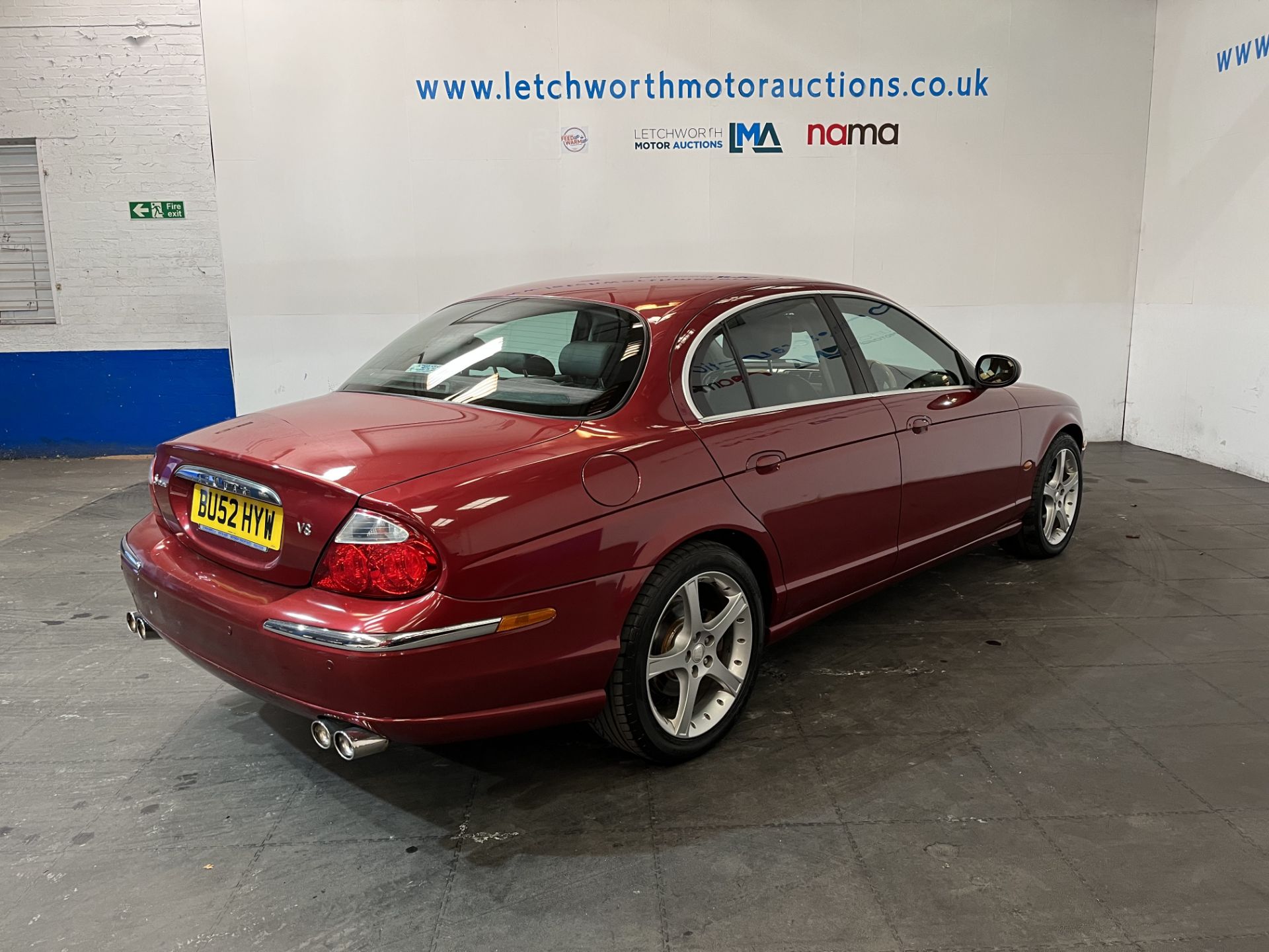 2002 Jaguar S-Type V8 SE Auto - 4196cc - Image 6 of 19