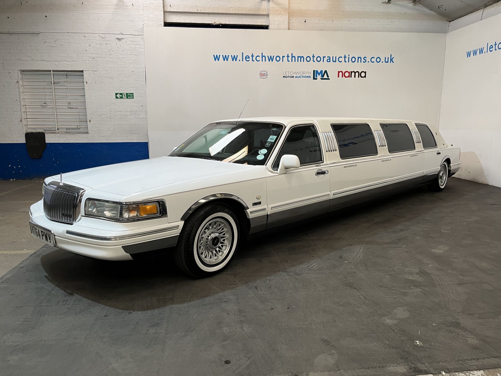 1996 Ford Lincoln Limousine LHD - 4600cc - Image 4 of 22