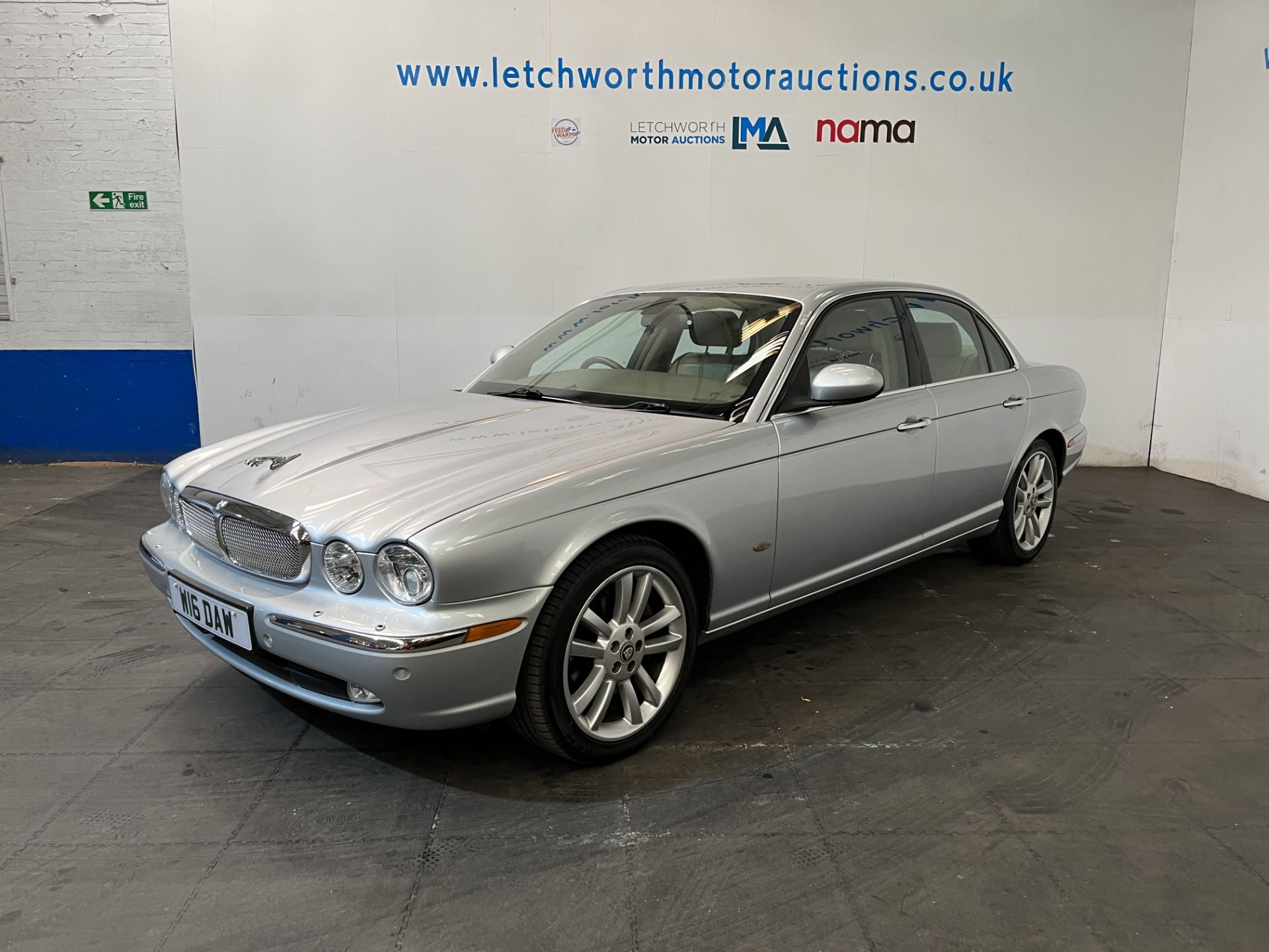 2007 Jaguar XJ Sovereign TDVI Auto - 2720cc - Image 3 of 20