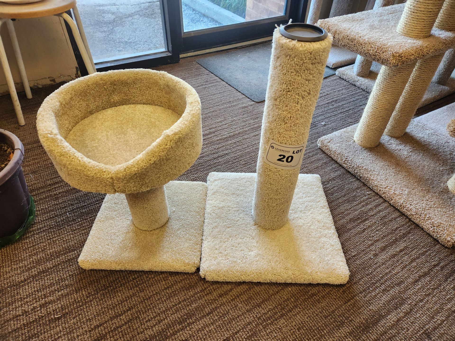 Cat Tree/Scratch Post