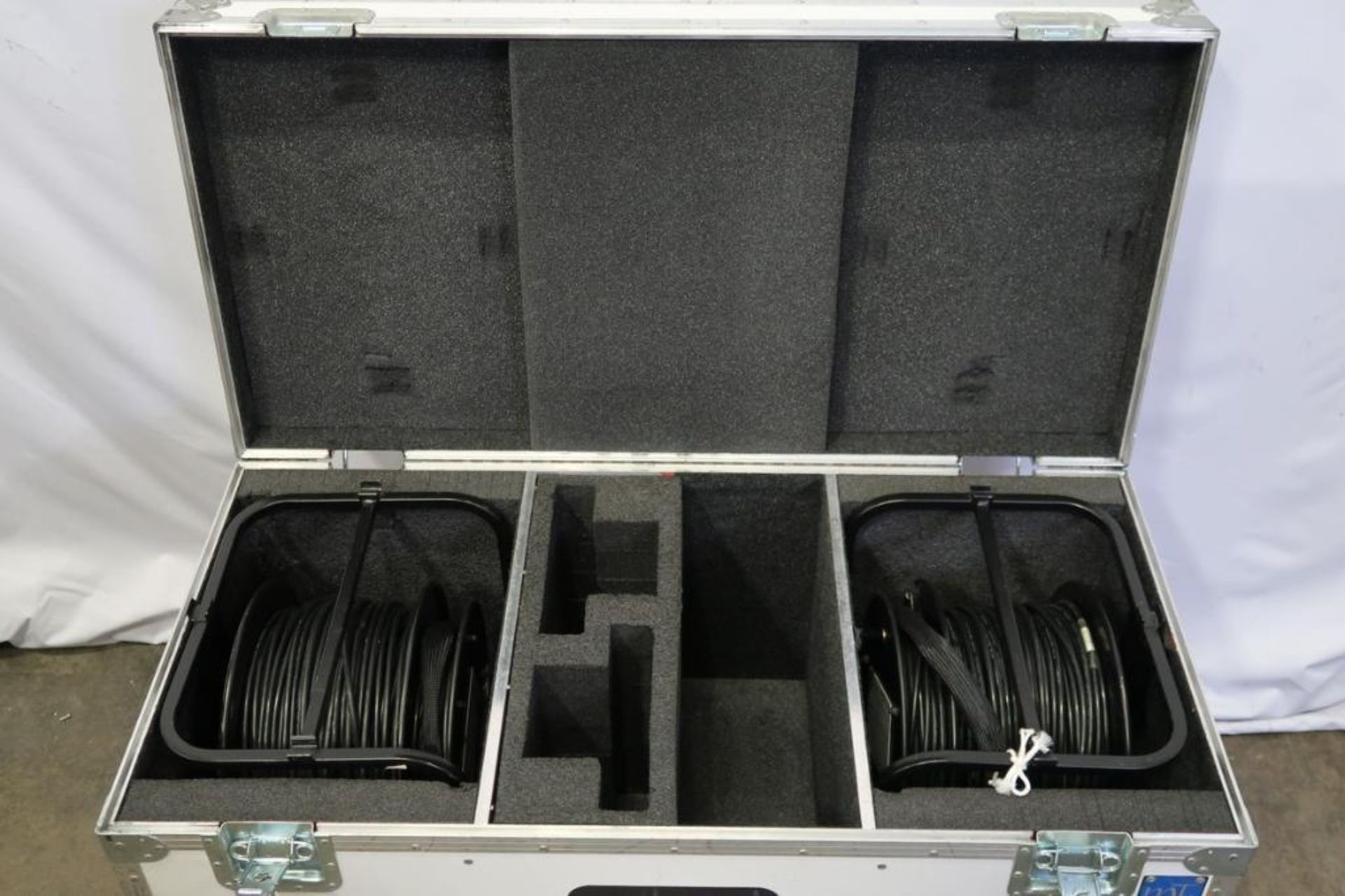 Lot of (2) 500' TAC4 Fiber Cable ReelsMT Cases 3-Section Chest Case - Image 2 of 6